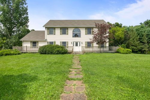 28810 Coulter St, Edwardsburg, MI, 49112-9637 | Card Image
