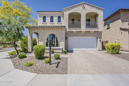 3310 E Los Gatos Dr, Phoenix, AZ, 85050-8266 | Card Image