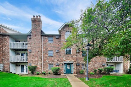 1a-4404 W Shamrock Ln, McHenry, IL, 60050-3164 | Card Image