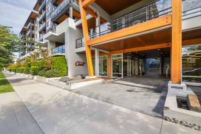 308 - 108 E 8 Th St, Condo with 3 bedrooms, 2 bathrooms and 1 parking in North Vancouver BC | Image 2