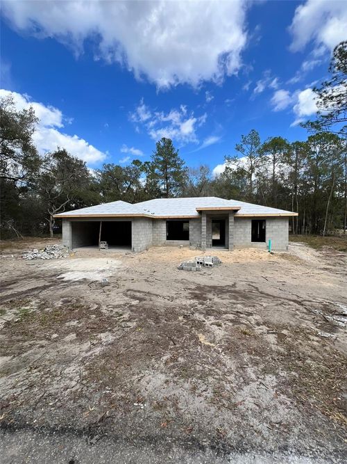 3 Guava Pass Run, Ocklawaha, FL, 32179-5636 | Card Image