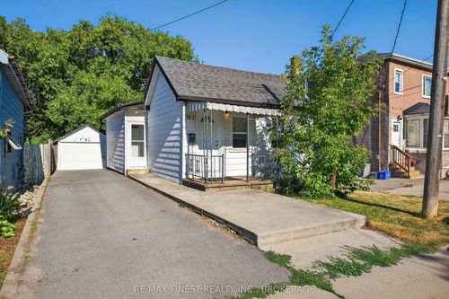 383 Nelson St, Kingston, ON, K7K4M9 | Card Image