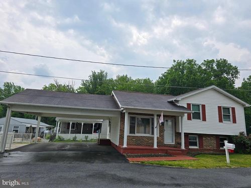 4 S Altamont Ave, THURMONT, MD, 21788-1840 | Card Image
