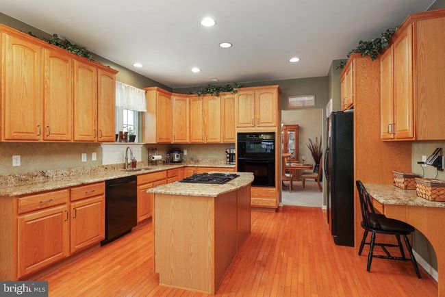 6 Sousa Ct, House other with 5 bedrooms, 4 bathrooms and null parking in East Windsor NJ | Image 8