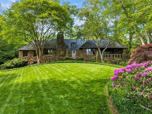 1050 E Club Ln Ne, Atlanta, GA, 30319-1130 | Card Image