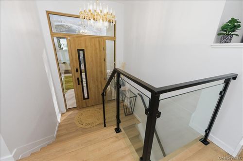 957 Cherrywood Dr, Baldwin, NY, 11510-5008 | Card Image