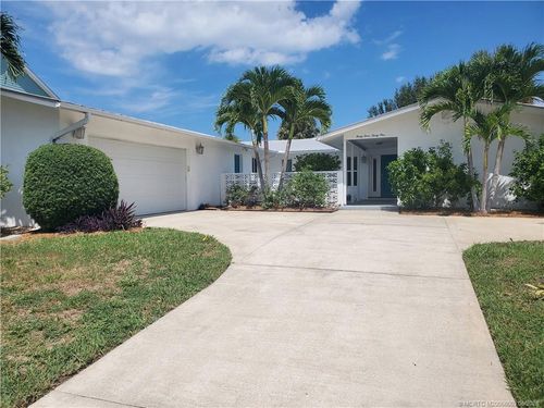 3331 Ne Skyline Dr, Jensen Beach, FL, 34957-3984 | Card Image