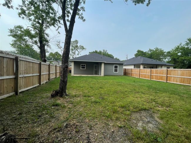 View of back of property | Image 36