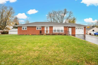 8123 E County Road 300 N, House other with 3 bedrooms, 1 bathrooms and null parking in Seymour IN | Image 1