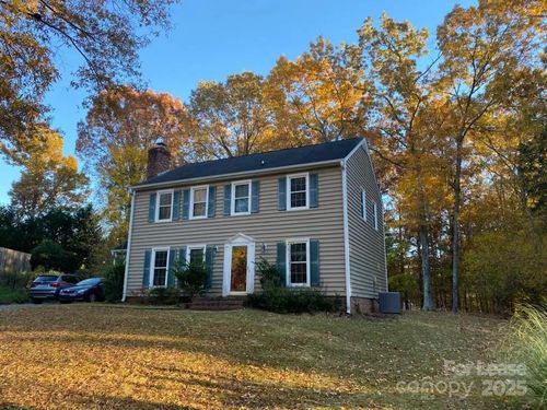 7327 Ricewell Rd, Charlotte, NC, 28226-3824 | Card Image