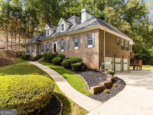 9454 Woodlawn Dr, Douglasville, GA, 30135-1275 | Card Image