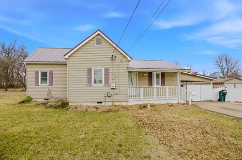 719 E Logan St, MOBERLY, MO, 65270-2228 | Card Image