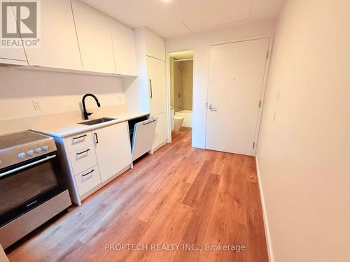 206-377 Broadview Avenue, Toronto (North Riverdale), ON, M4K2M7 | Card Image