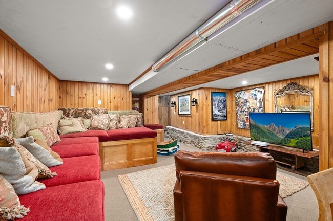 UNIT-3 - 1 Deer Island St, Condo with 2 bedrooms, 3 bathrooms and 2 parking in Amesbury MA | Image 35