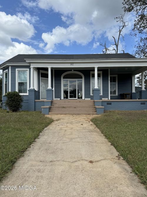 102 E Johnston St, Forsyth, GA, 31029-2209 | Card Image