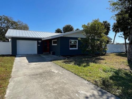 2950 Pallanza Dr S, ST PETERSBURG, FL, 33705-3608 | Card Image