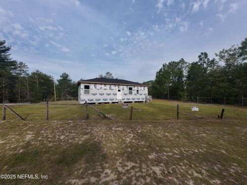 7186 Wesleyan Dr, KEYSTONE HEIGHTS, FL, 32656-8850 | Card Image