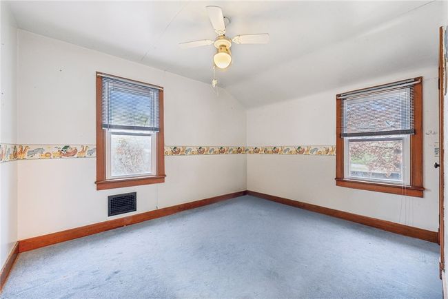 3294 Millers Run Rd, House other with 3 bedrooms, 1 bathrooms and 1 parking in Cecil PA | Image 13