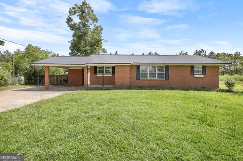 120 Francis Ave, Swainsboro, GA, 30401-5454 | Card Image