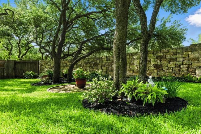 View of yard | Image 34