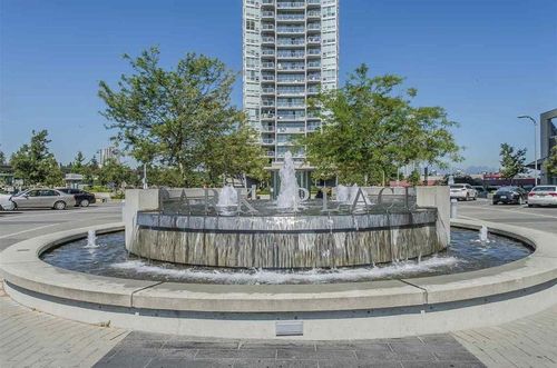 {{alt}} | Card Image