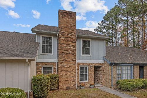 126 Oakmont Dr, Greenville, NC, 27858-5903 | Card Image