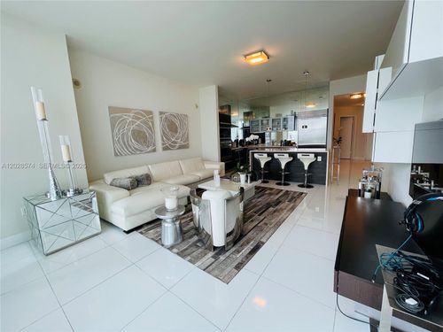 2008-2020 N Bayshore Dr, Miami, FL, 33137-5166 | Card Image