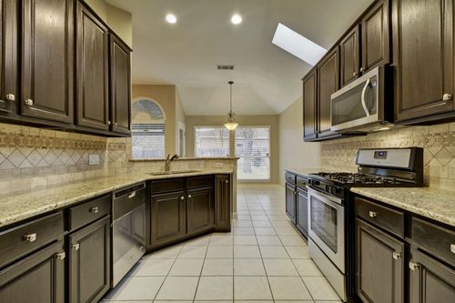 8505 Bobcat Dr, Round Rock, TX, 78681-3667 | Card Image