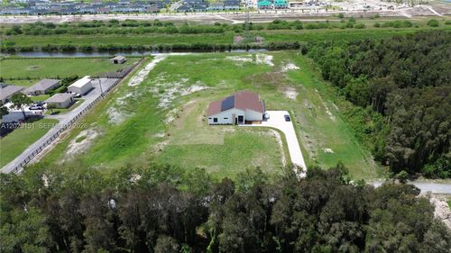19860 Skyhawk Ln, Loxahatchee, FL, 33470-2531 | Card Image