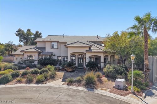7471 Ohana Ct, Las Vegas, NV, 89129-7401 | Card Image