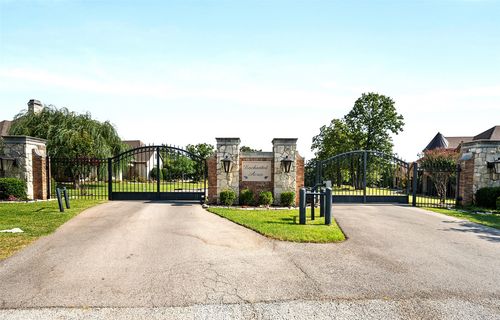 3432 Enchanted Acres Dr, Burleson, TX, 76028-3292 | Card Image