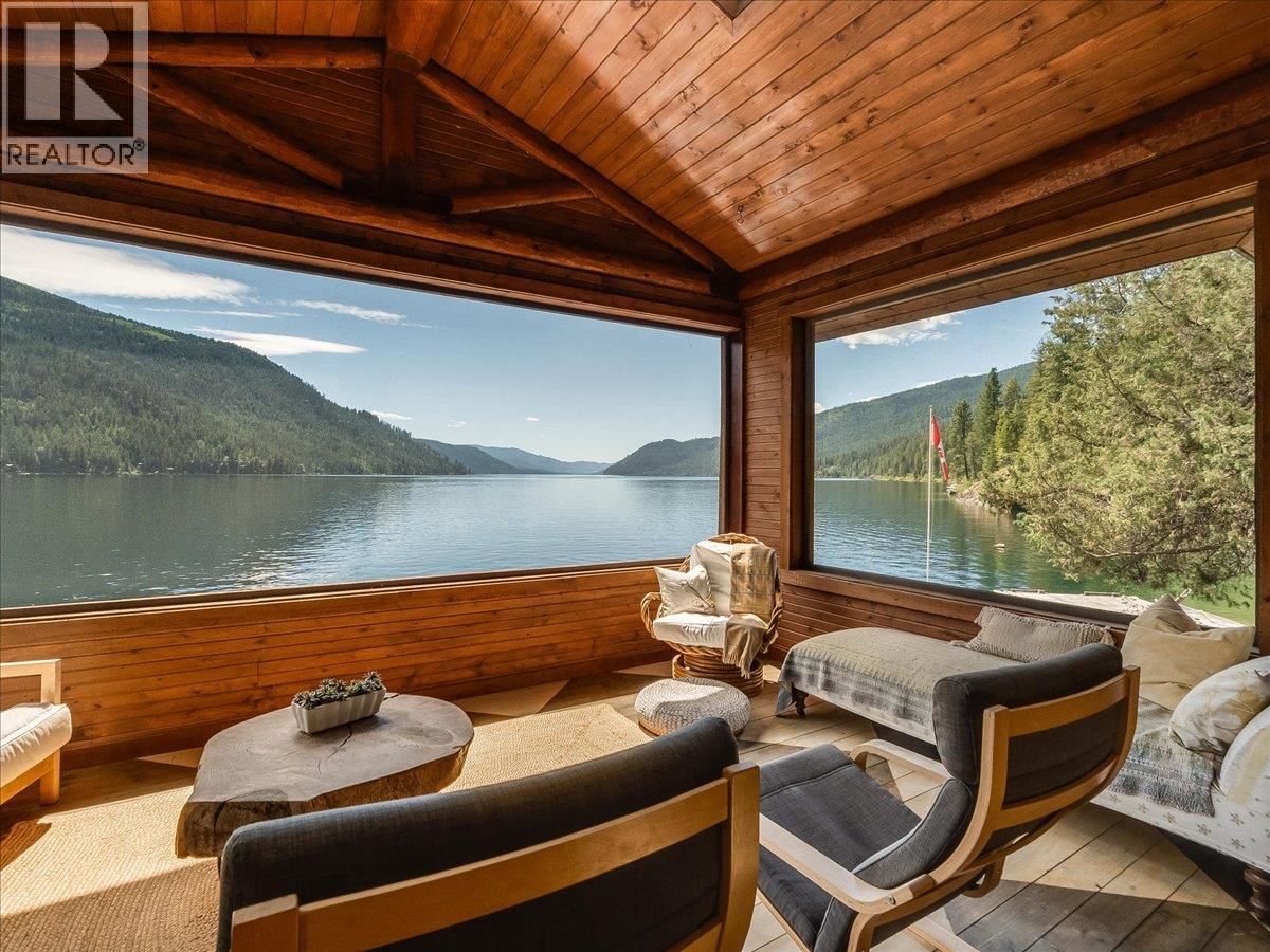 Residential in Christina Lake 4
