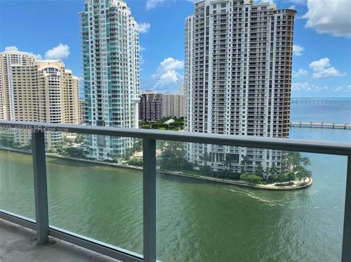 t1606-300 S Biscayne Blvd, Miami, FL, 33131-5312 | Card Image
