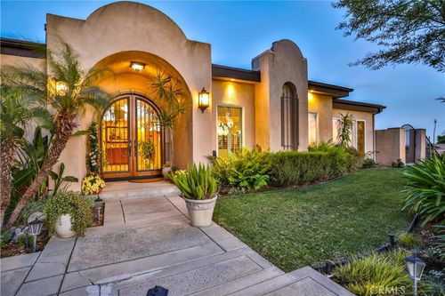 2708 N Mountain Ave, Claremont, CA, 91711-1548 | Card Image