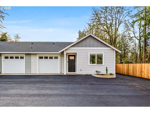 3631 Green River Rd, Sweet Home, OR, 97386-1106 | Card Image