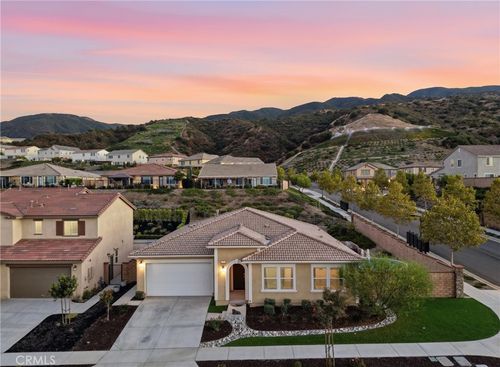2792 Chad Zeller Ln, Corona, CA, 92882-8060 | Card Image