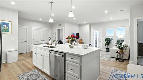 unit-301-6615 Citory Way, Moseley, VA, 23120-2003 | Card Image