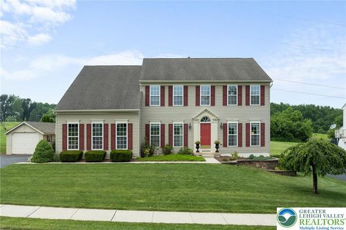 123 Clover Hollow Rd, EASTON, PA, 18045-8024 | Card Image