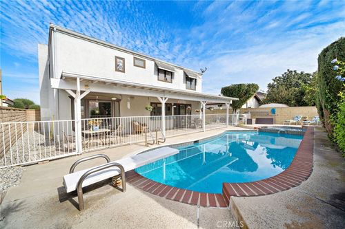 11130 Stonecress Ave, Fountain Valley, CA, 92708-2401 | Card Image