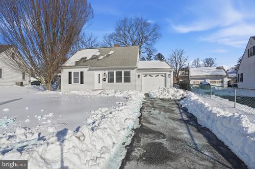 1954 Coolidge Ave, WILLOW GROVE, PA, 19090-3017 | Card Image