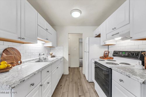 249-3944 Clear Acre Ln, Reno, NV, 89512-1232 | Card Image