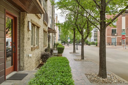 2323 Clark St, Dallas, TX, 75204-2826 | Card Image