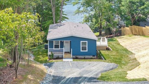 165 Spence Rd, Union Hall, VA, 24176-4201 | Card Image
