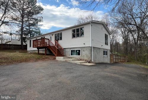 15106 Lee Hwy, GAINESVILLE, VA, 20155-1828 | Card Image