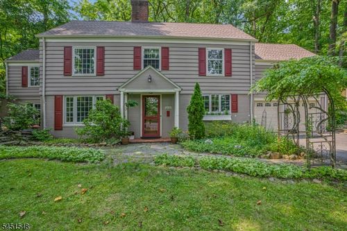 173 Hillcrest Rd, Watchung, NJ, 07069-6005 | Card Image