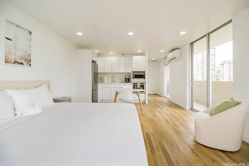 apt-901-364 Seaside Ave, Honolulu, HI, 96815-2504 | Card Image