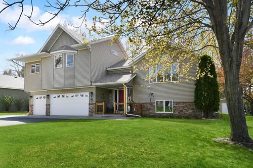 826 3rd St N, Sartell, MN, 56377-1762 | Card Image
