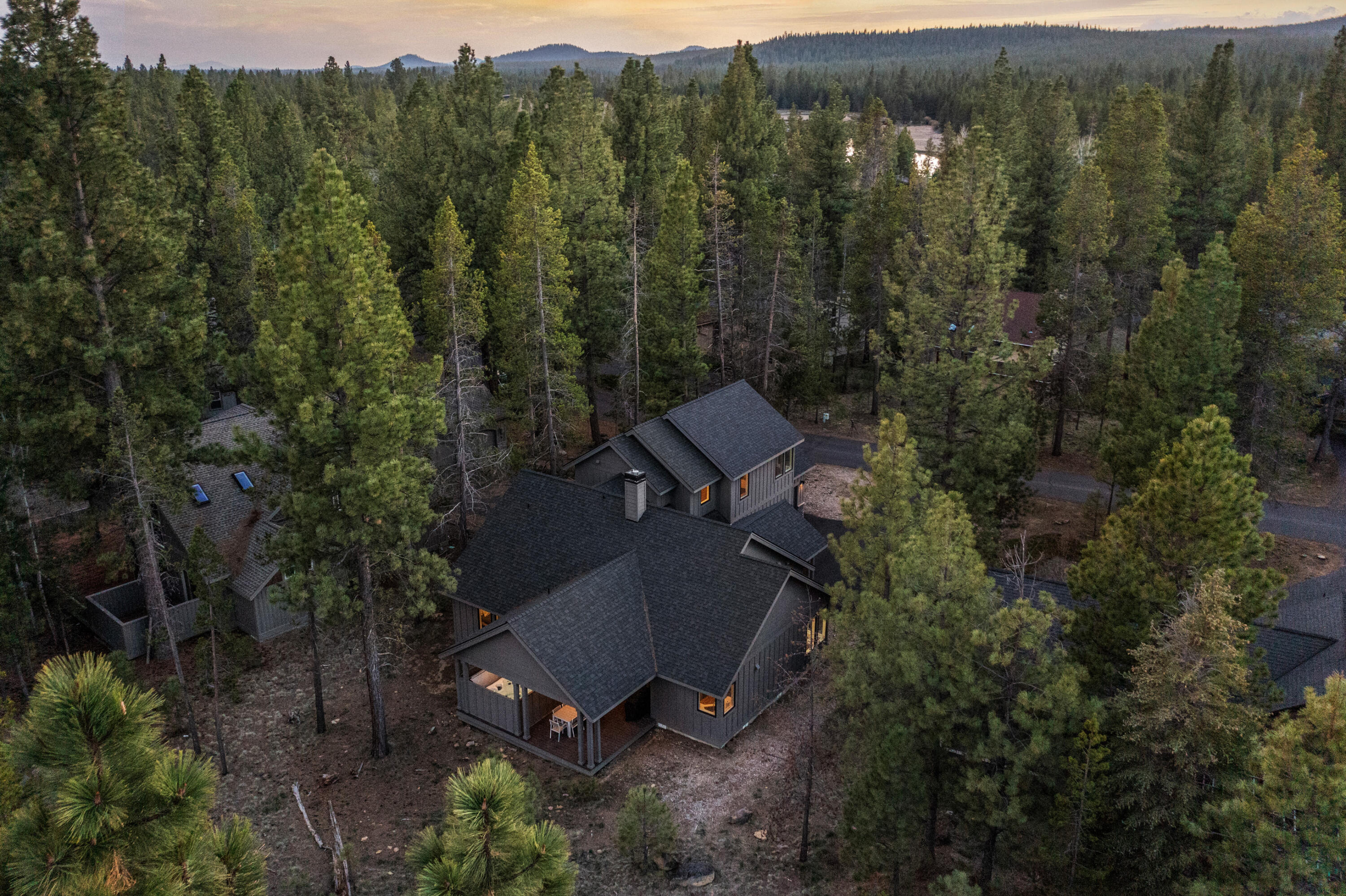 Kinglet Rd, Bend, OR 97707