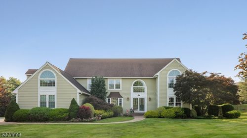 5 Bittle Ct, Martinsville, NJ, 08836-2313 | Card Image