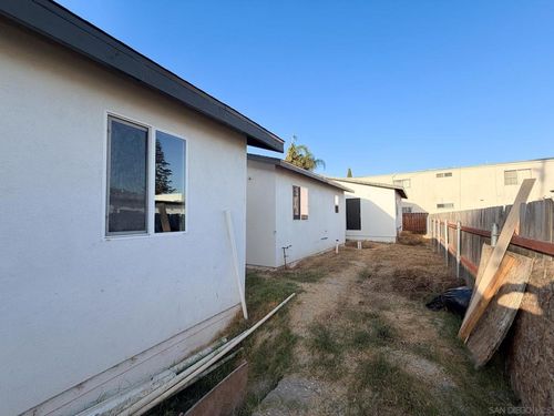625 K Ave, National City, CA, 91950-2538 | Card Image